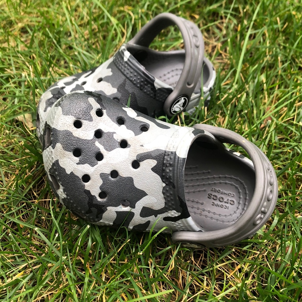 Camo Crocs Toddler Size 5